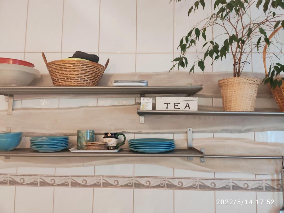 Romantic Two Bedroom Apartments In The Hills Of Budapest With Private Parking מראה חיצוני תמונה
